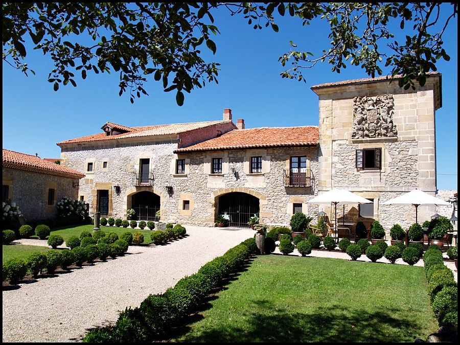 Hotel Palacio De La Pena Cantabria Ajo Exterior foto